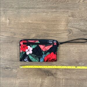 Vera Bradley Havana Rose Black and Red Floral Wristlet Like New